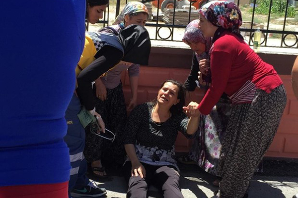 Katledilen polislerin evinde yas - 1