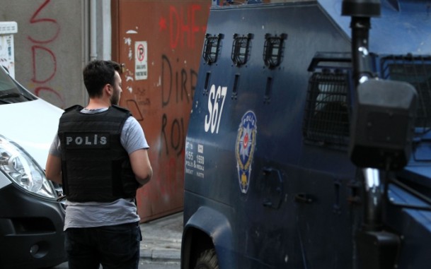 İstanbul'da üç örgüte operasyon - 10