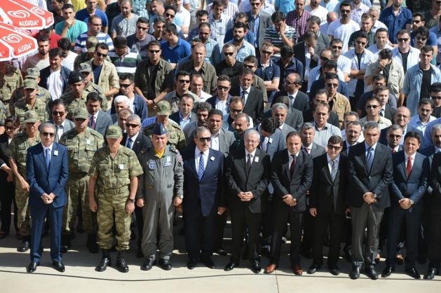 Katledilen polis son yolcuğuna uğurlandı - 12