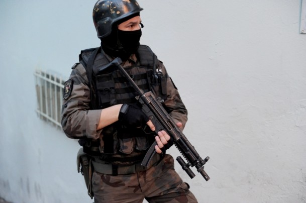 İstanbul ve Adana'da operasyon - 8