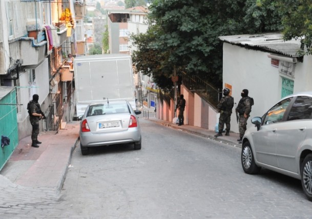 İstanbul ve Adana'da operasyon - 4