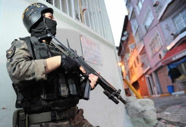 İstanbul ve Adana'da operasyon - 7
