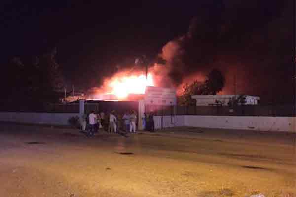 İHH deposunda büyük yangın - 519