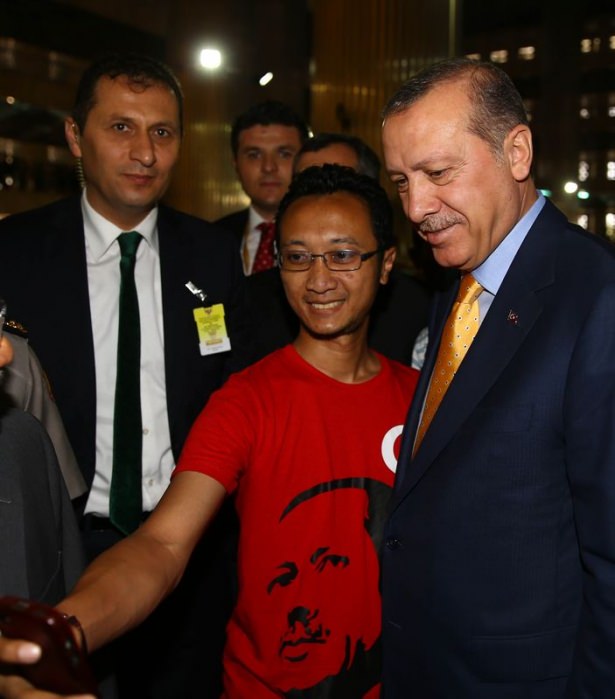 Erdoğan Endonezya'da Cuma namazı kıldı - 7