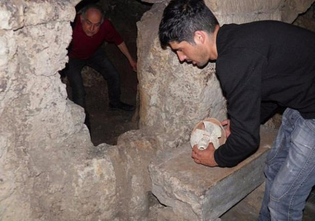 Restoranın tuvaletinden servet çıktı! - 11