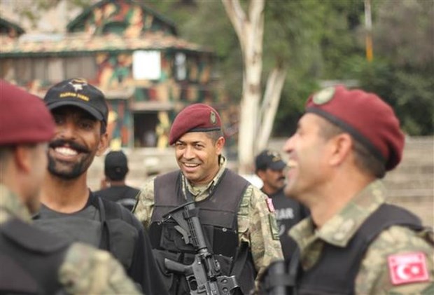 Ömer Halisdemir'in yeni fotoğrafları yayınlandı - 7