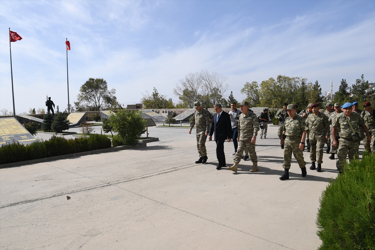 Orgeneral Akar'dan sınırda inceleme - 797