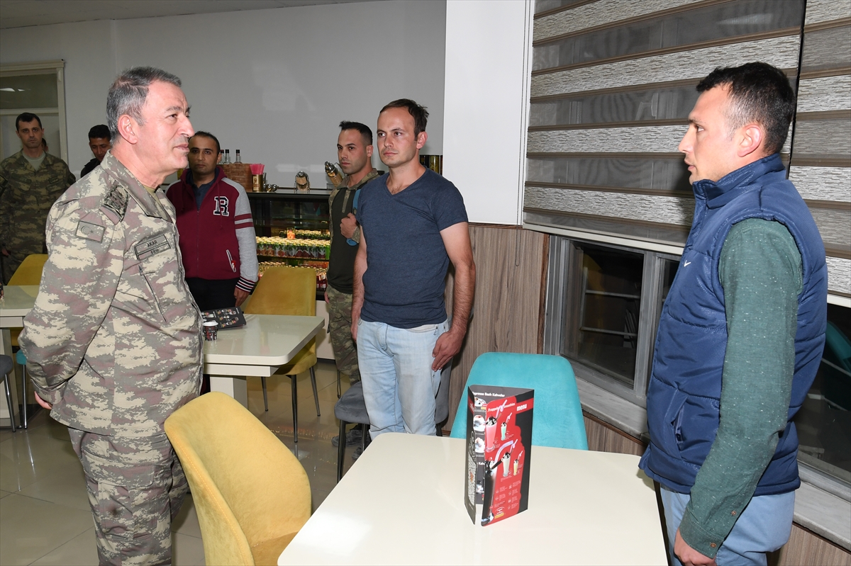 Orgeneral Akar'dan sınırda inceleme - 832