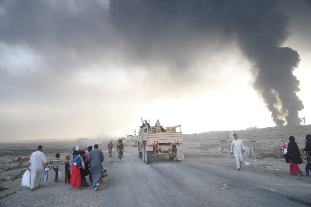 Musul'dan kaçışlar başladı - 27