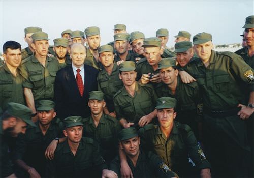 Aliya İzzetbegoviç'in 13.ölüm yıldönümü - 16