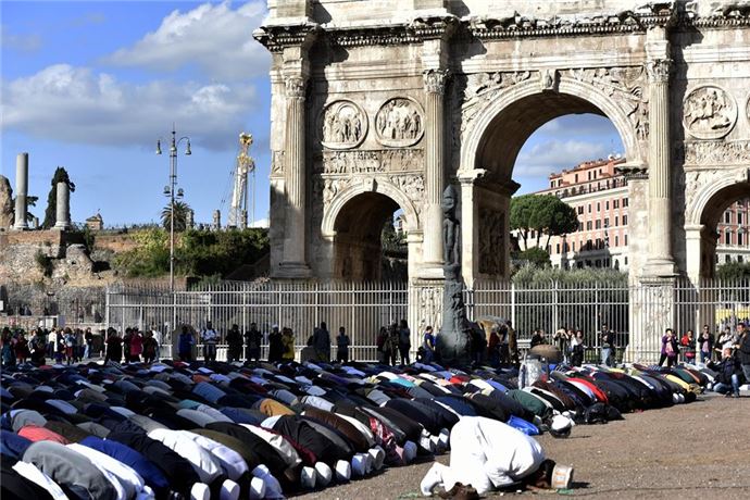 Roma'da Cuma namazı - 18