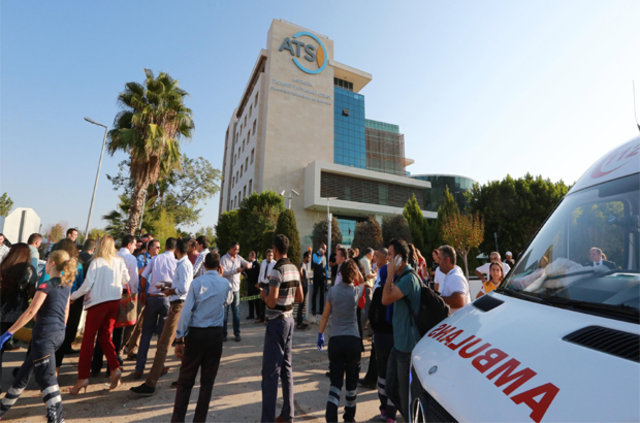 Antalya Ticaret ve Sanayi Odası otoparkında patlama - 766