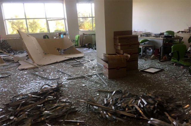 Antalya Ticaret ve Sanayi Odası otoparkında patlama - 613