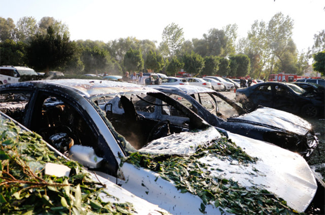 Antalya Ticaret ve Sanayi Odası otoparkında patlama - 561