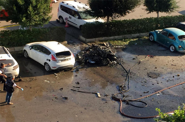 Antalya Ticaret ve Sanayi Odası otoparkında patlama - 683