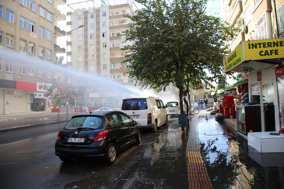 Diyarbakır'da HDP'li gruba esnaf tepkisi - 819