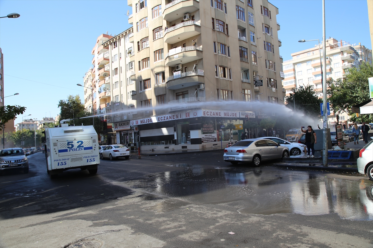 Diyarbakır'da HDP'li gruba esnaf tepkisi - 943