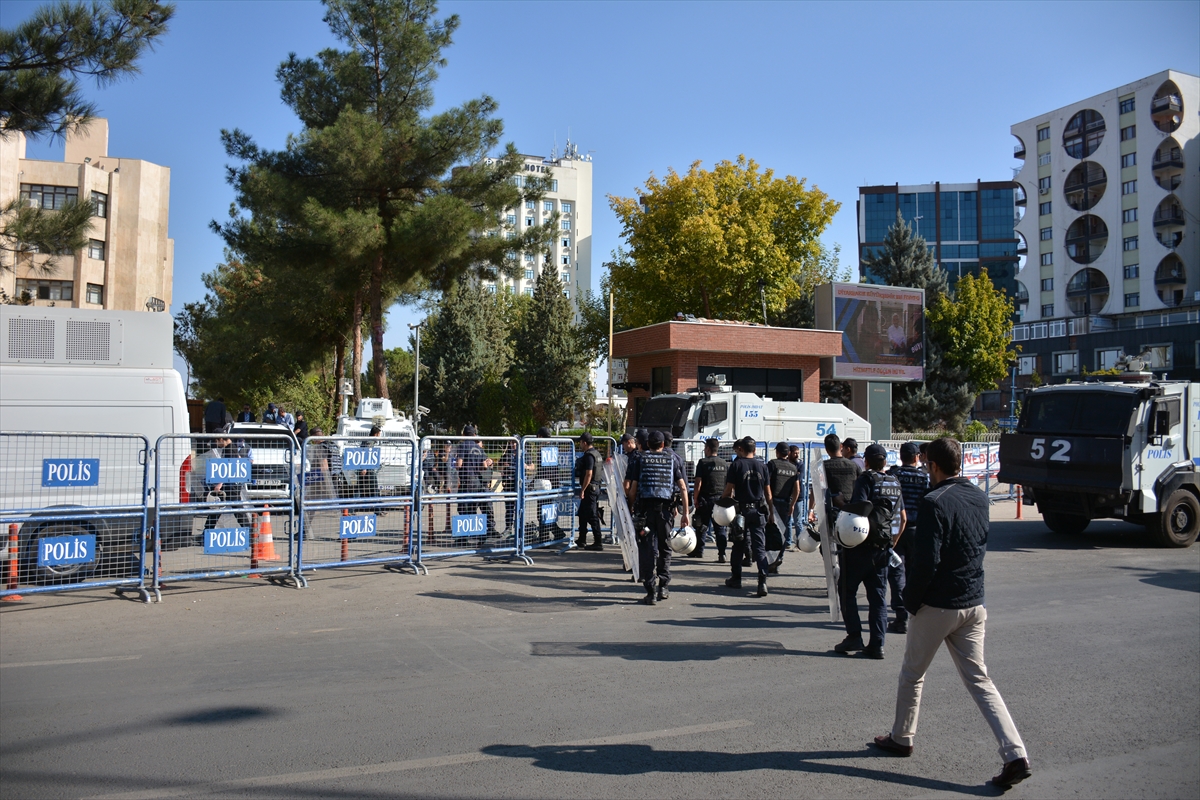 Diyarbakır'da HDP'li gruba esnaf tepkisi - 531