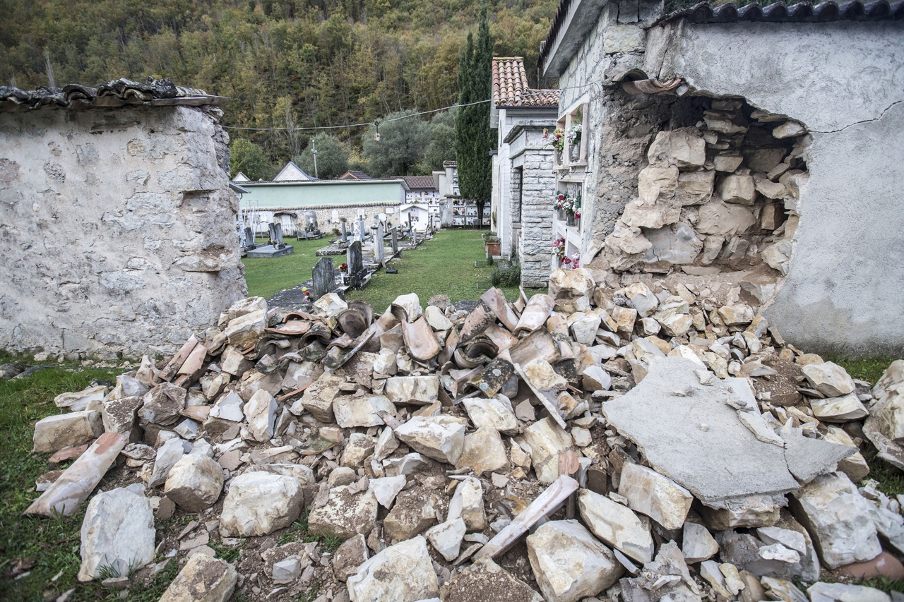 İtalya'da meydana gelen şiddetli depremden görüntüler - 902