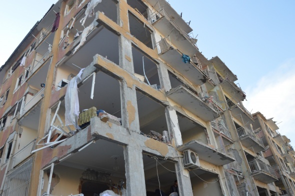 Diyarbakır'da bombalı saldırı - 743