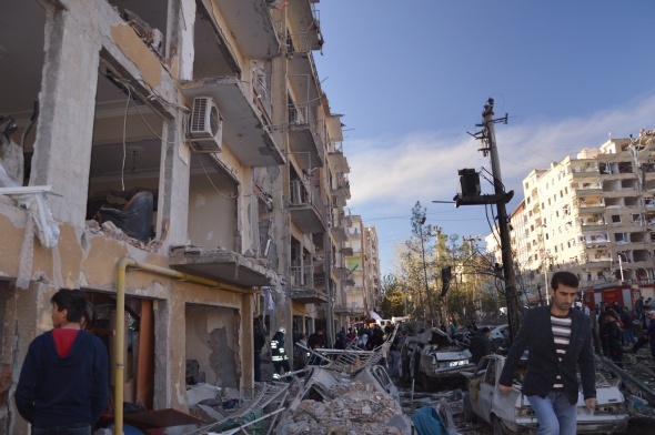 Diyarbakır'da bombalı saldırı - 809