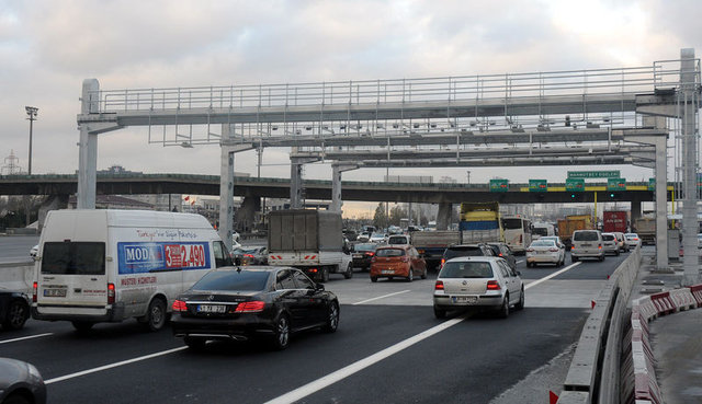 Mahmutbey'de serbest geçiş sistemi trafiği rahatlattı - 14