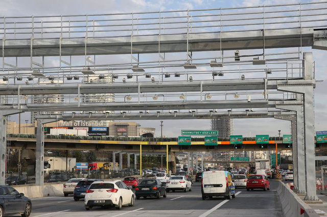 Mahmutbey'de serbest geçiş sistemi trafiği rahatlattı - 15