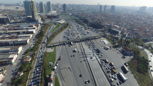 Mahmutbey'de serbest geçiş sistemi trafiği rahatlattı - 3