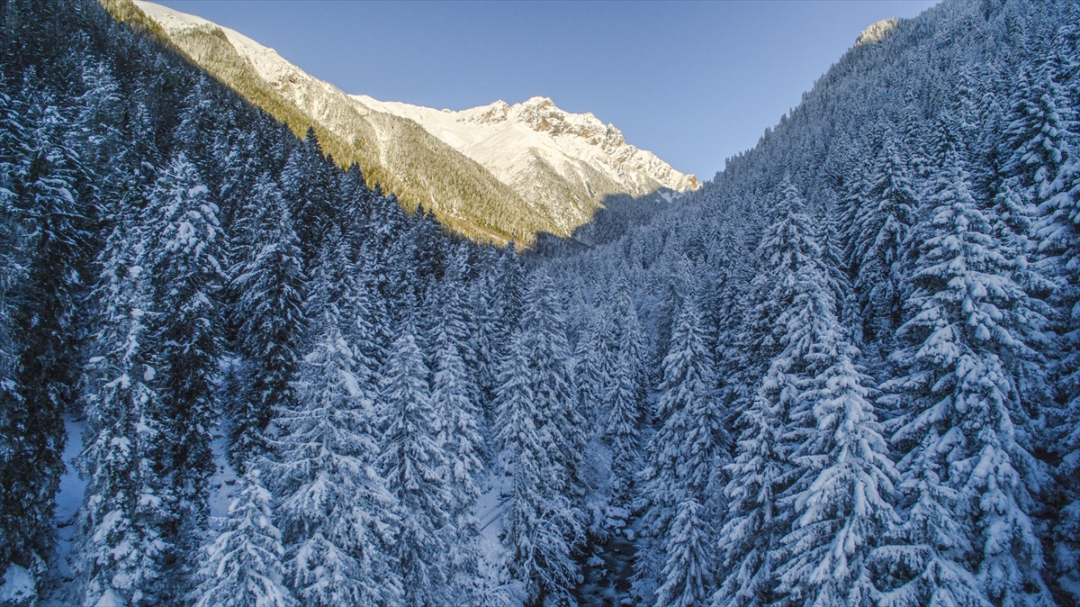 Kaçkar Dağları beyaza büründü - 7