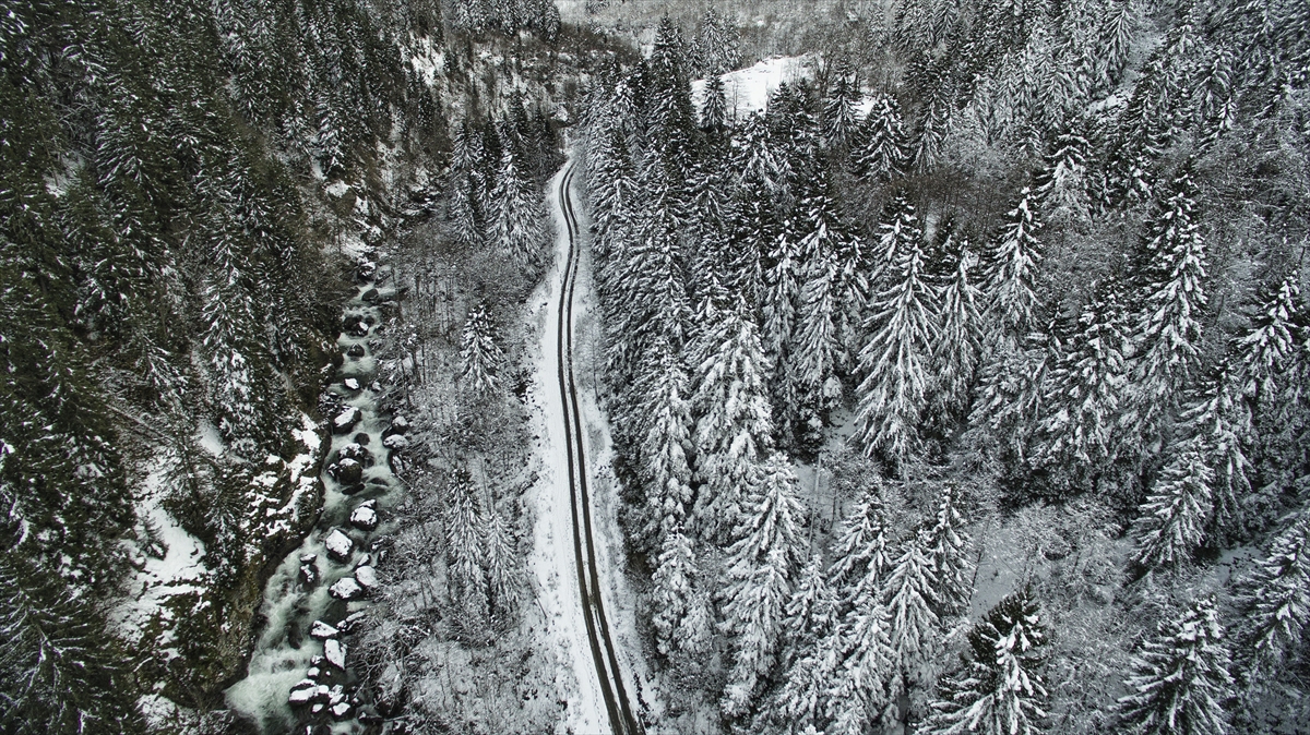 Kaçkar Dağları beyaza büründü - 8