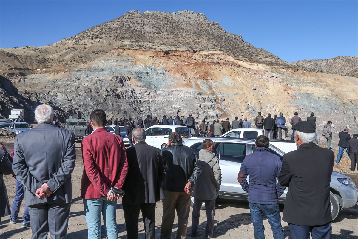 Şirvan'da acı bekleyiş sürüyor - 799