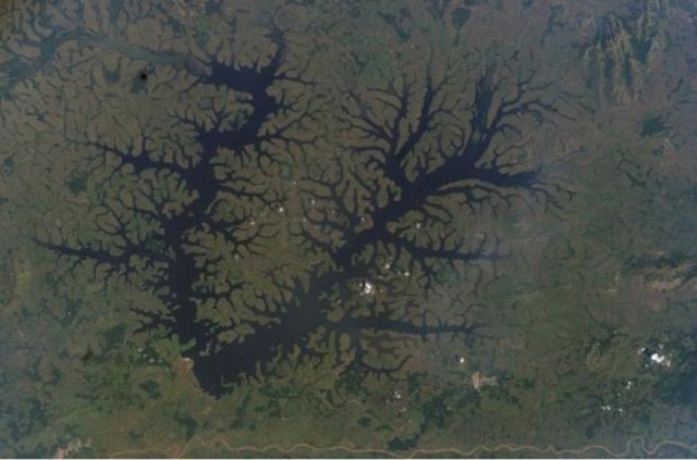 Dünya gece uzaydan böyle görünüyor - 917