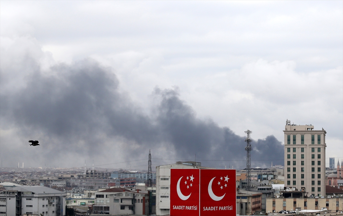 Bayrampaşa'da büyük yangın! - 792