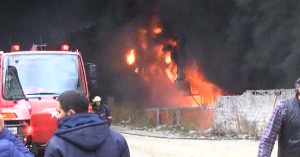 Bayrampaşa'da büyük yangın! - 671