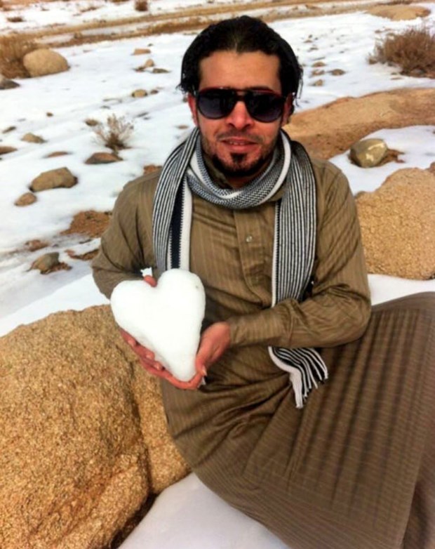 Suudi Arabistan'da çöle kar yağdı - 3