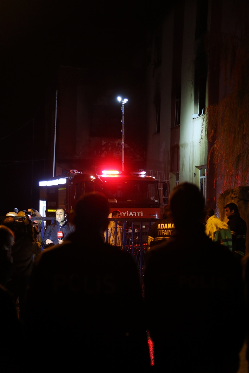 Adana'da öğrenci yurdundaki yangından ilk kareler - 39