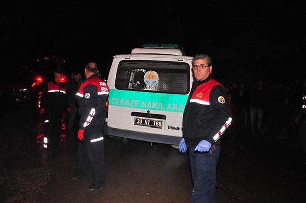 Adana'da öğrenci yurdundaki yangından ilk kareler - 3