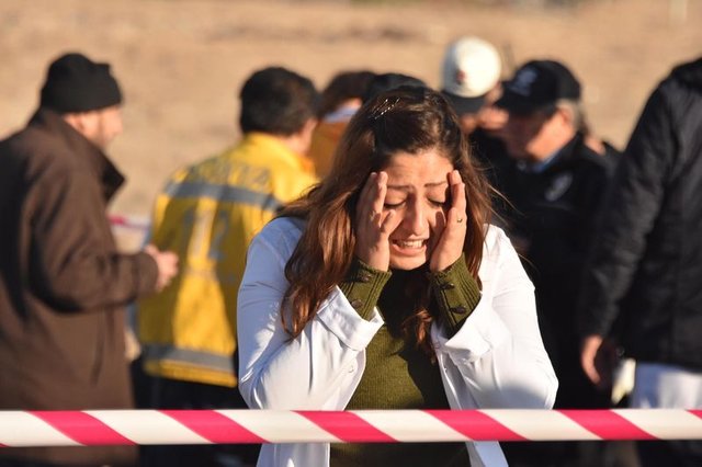 Konya'da hafriyat kamyonu, öğrenci servisine çarptı: 1 ölü, 14 yaralı - 11