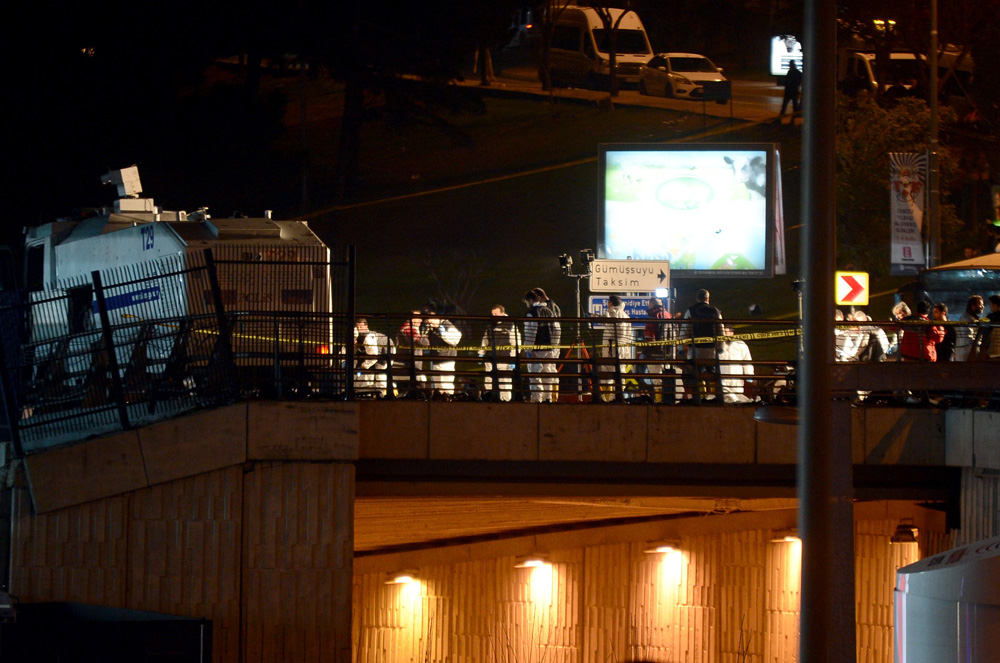 İstanbul Beşiktaş'taki patlama anı ve sonrasının fotoğrafları - 3