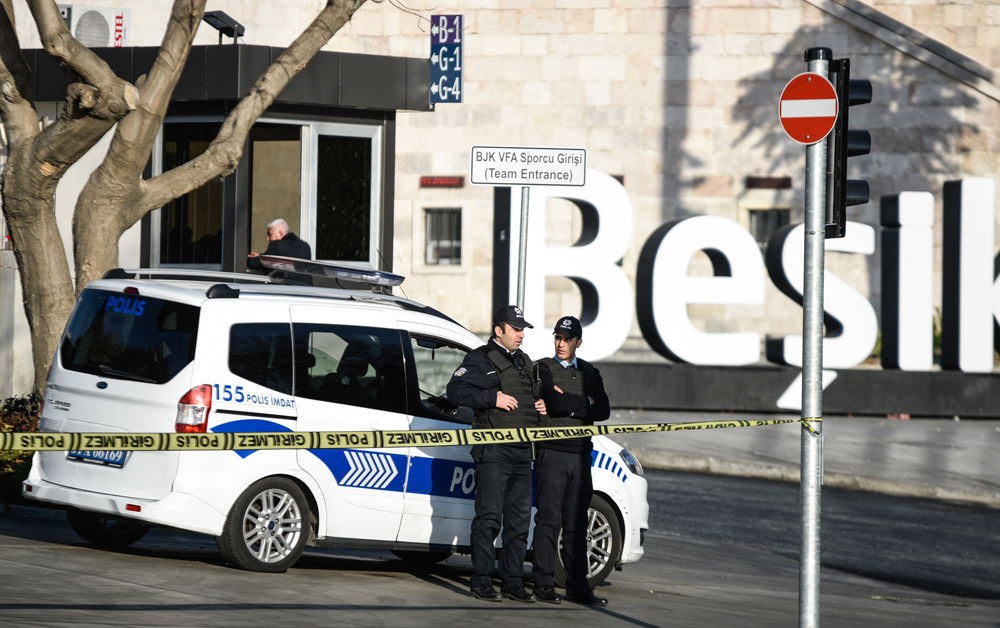 İstanbul Beşiktaş'taki patlama anı ve sonrasının fotoğrafları - 56