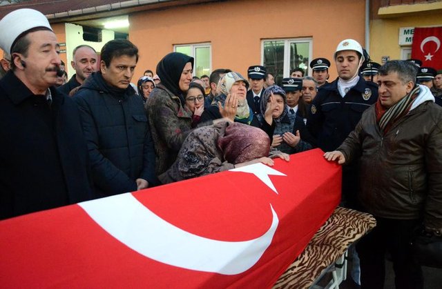 Türkiye, şehitlerini uğurladı - 125