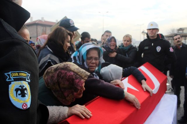 Türkiye, şehitlerini uğurladı - 136