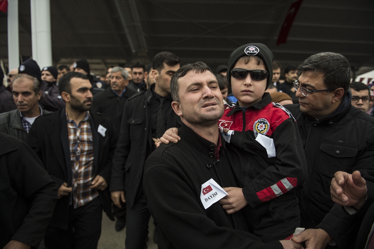 Türkiye, şehitlerini uğurladı - 144