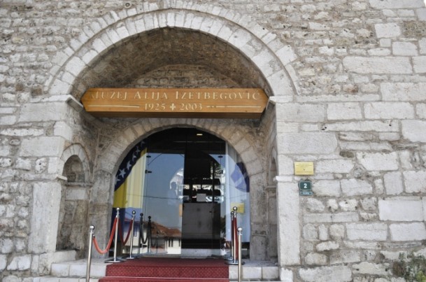 Aliya İzzetbegoviç Müzesi kapılarını ziyaretçilere açtı - 1