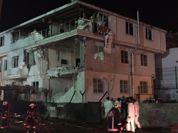 İstanbul'da karakola saldırı - 12