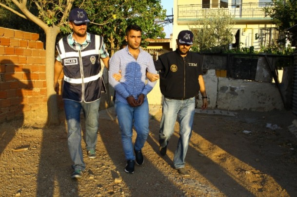 İzmir ve Adana'da operasyon - 4