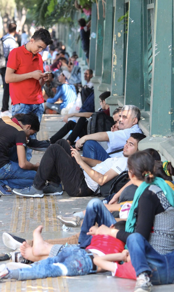 Suriyeli miniklerin yaşam savaşı - 868