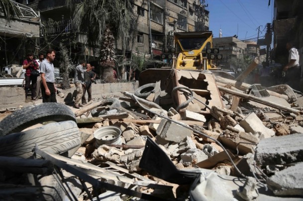 Suriye'de pazar yerine hava saldırısı - 7