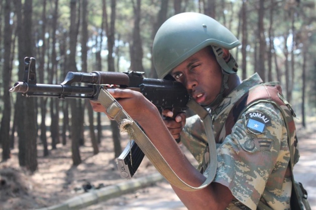Somalili astsubaylar Balıkesir'de eğitiliyor - 808
