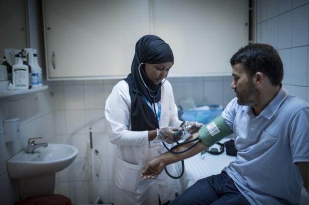 Somali'nin 'Beyaz Melekleri' Türkiye'de yetişiyor - 703